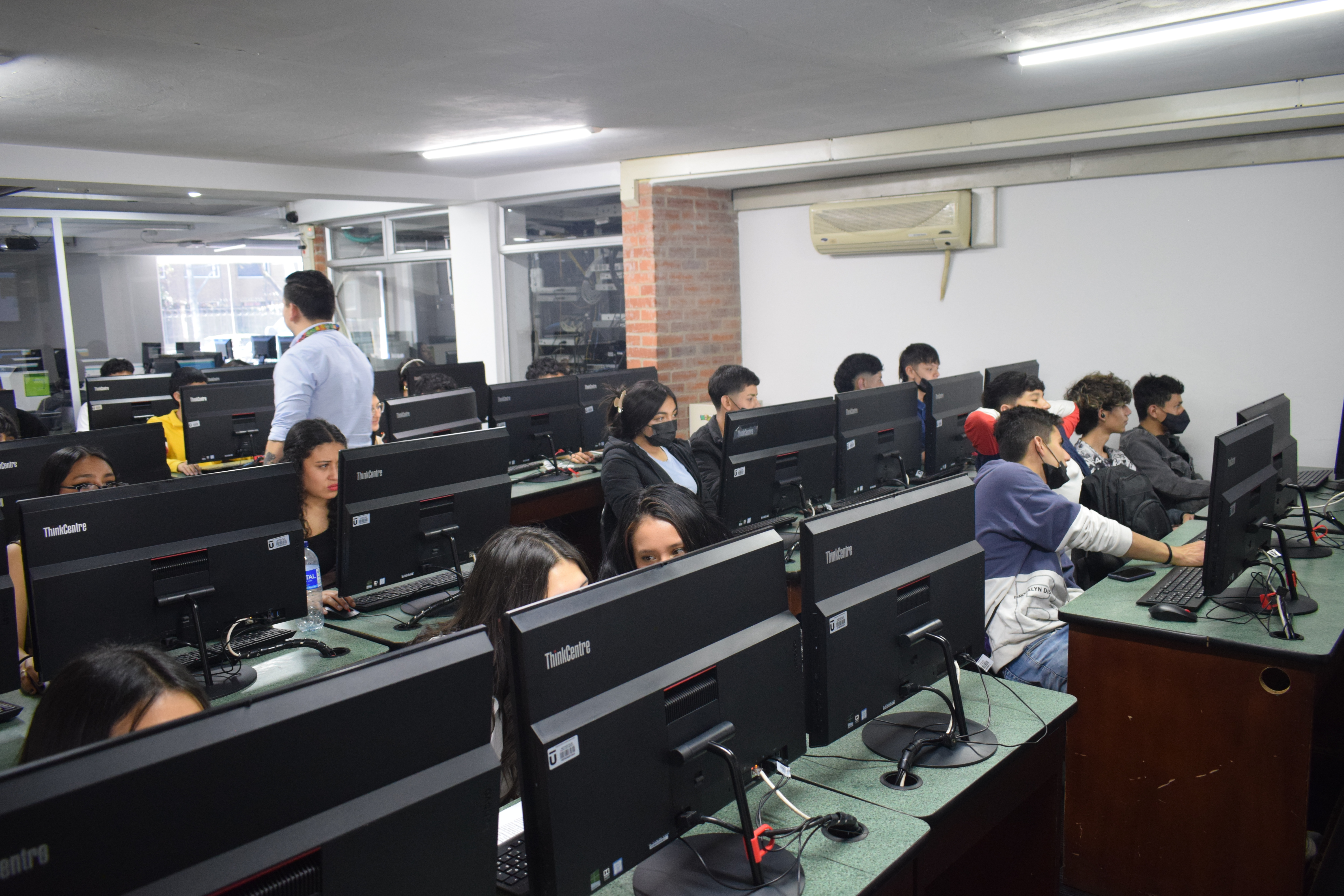 Unitec continúa abriendo sus puertas a más instituciones de Bogotá y Cundinamarca