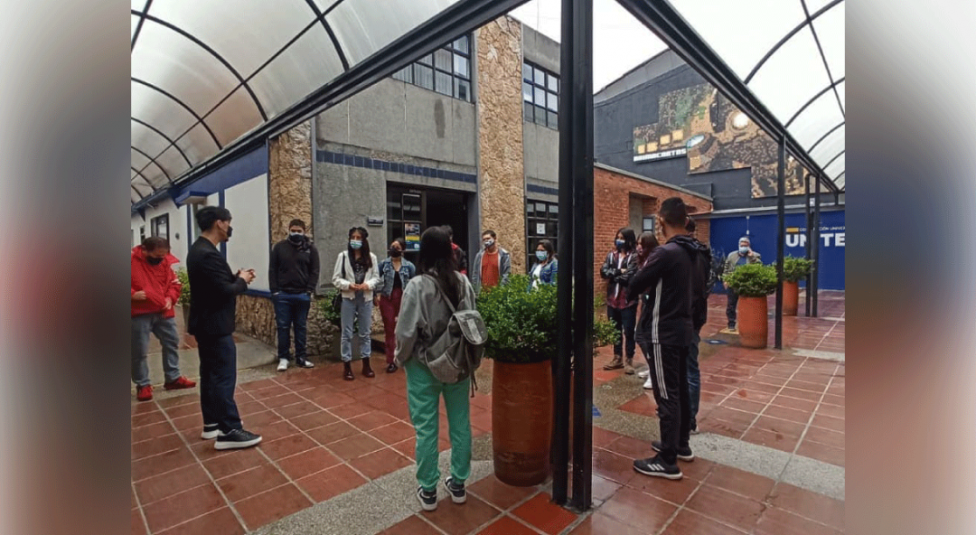 Un espacio para iniciar tu proyecto de vida Un espacio para iniciar tu proyecto de vida