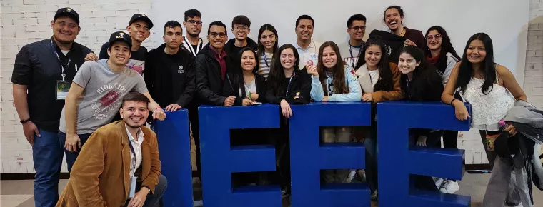 UNITEC PRESETE EN LA TERCERA VERSIÓN DEL COLOMBIAN SUMMIT IEEE 